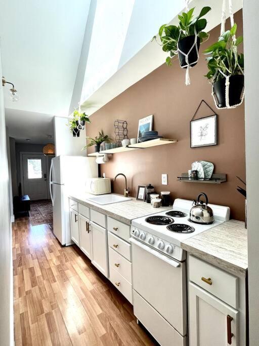Appartamento City Skyline Views In A Great Neighborhood Nashville Esterno foto